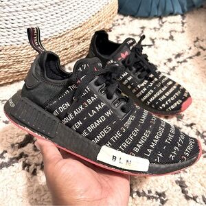 Adidas nmd r1 berlin best sale